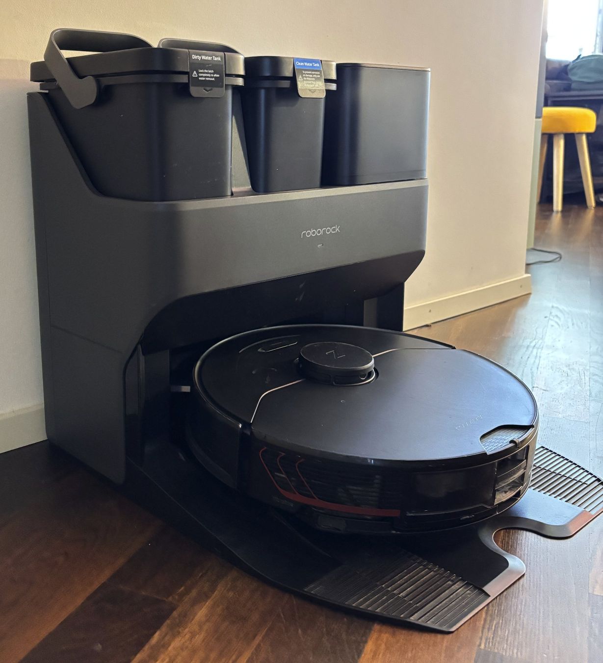 Roborock Aspirapolveri & Accessori: Roborock S7 MaxV Ultra Staubsauger Roboter – Usato da Fahrweid venduto da diamondsonmars