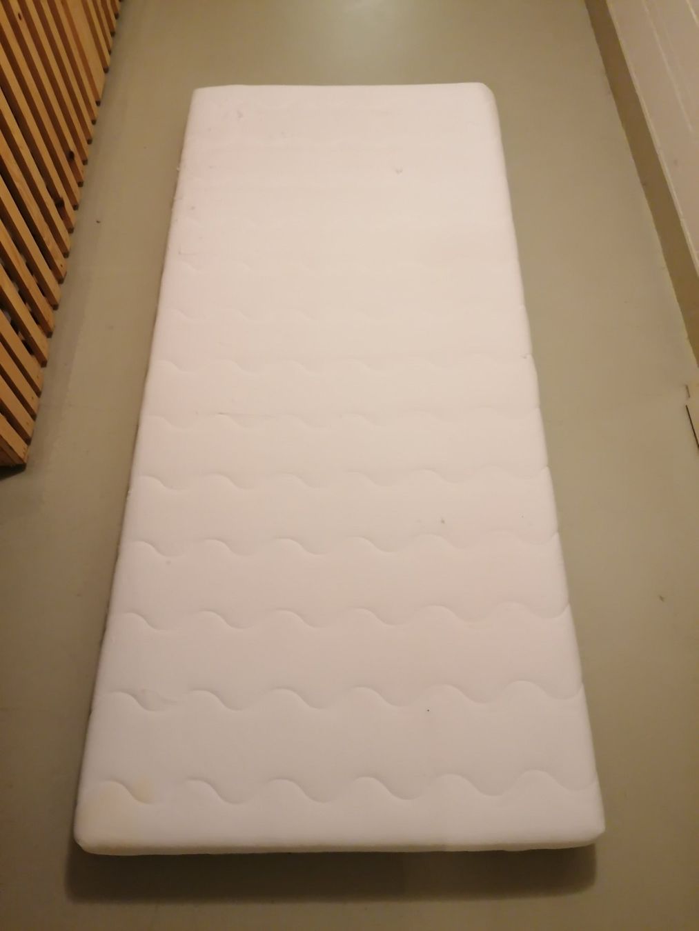 Matratzen: Matratze 90x200cm ++neuwertig++ – Neu (gemäss Beschreibung) aus Aeugst am Albis von Stevens4