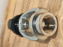 Tachflaschen DIN/INT Adapter mit Schutzkappe