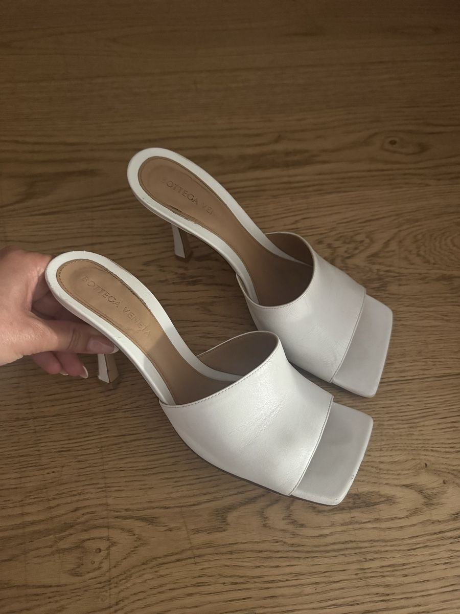 Bottega Veneta Damenschuhe: Bottega – Gebraucht aus Reinach AG von MineD