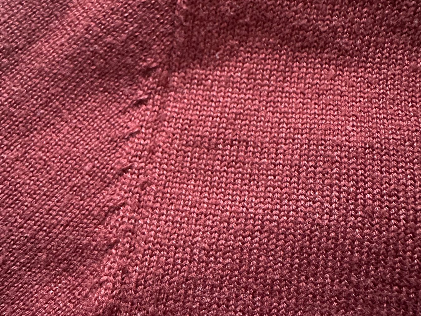 Only Pullover & Sweatshirts: ONLY Damen Strickpullover Gr. S Bordeaux – V-Ausschnitt – Gebraucht aus Bürglen TG von RebiDeals 3