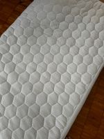 Topper 90 x 200 cm aus Gästebett kaum gebraucht