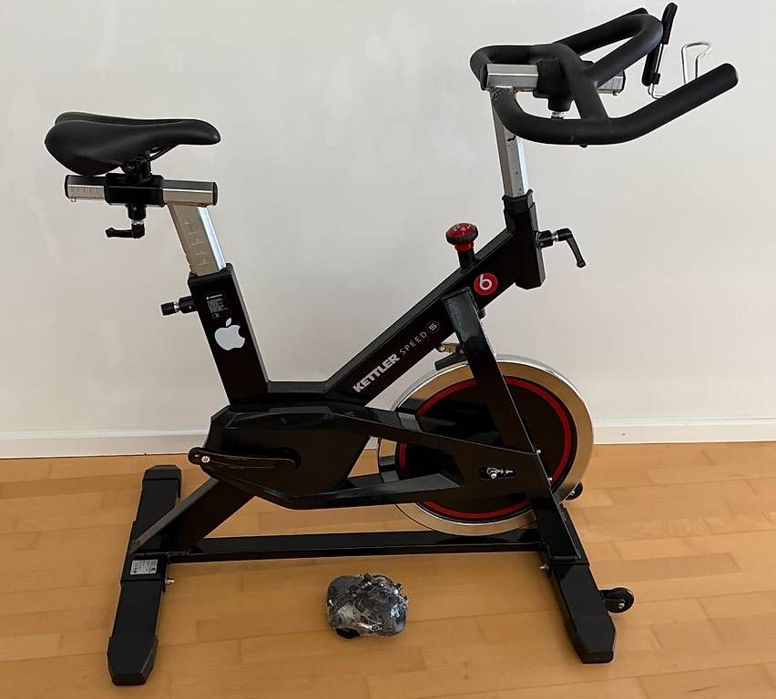 Kettler Hometrainer: Hometrainer Kettler Speed 5 Spinning – Gebraucht aus Dietikon von Rkandric