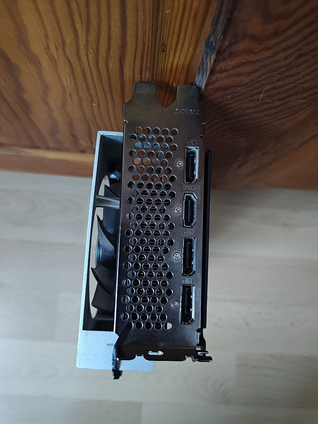 Amd Schede grafiche: RX 5700XT 8GB Grafikkarte – Usato da Rhäzüns venduto da ursinbraun 1