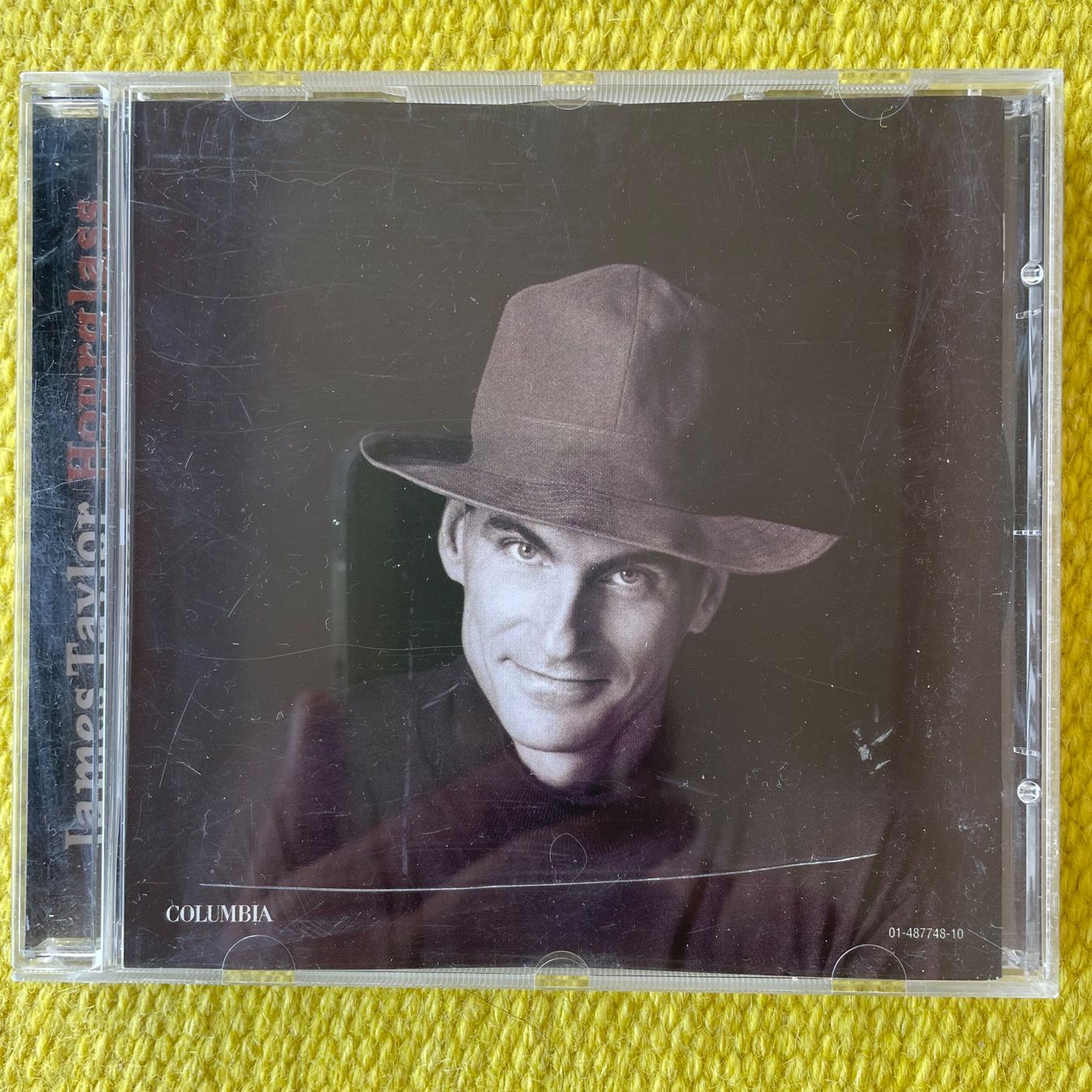 CD: JAMES TAYLOR-HOURGLASS – Usato da Rorschacherberg venduto da CD-Roli