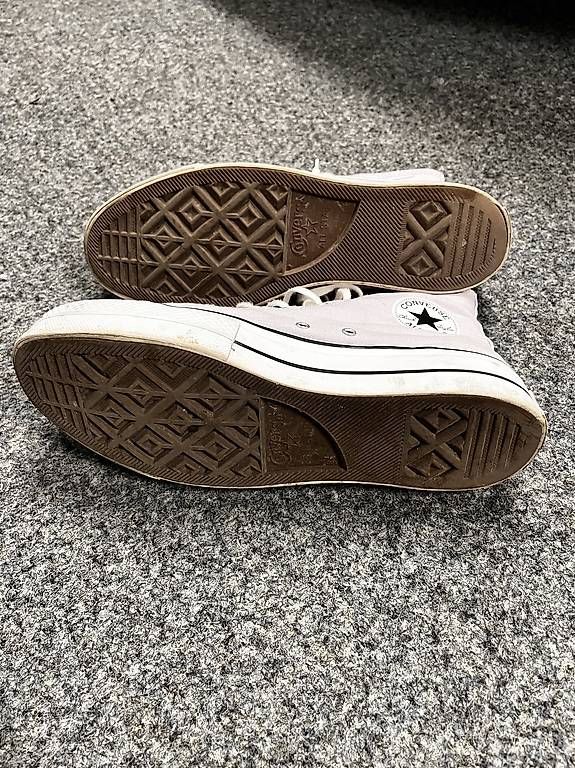 Converse Scarpe da uomo: CONVERSE CHUCKS HIGH TOP – Usato da Wil SG venduto da Sophie_S 2