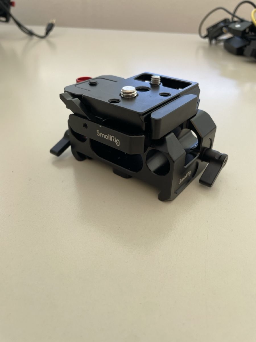 Smallrig Autres décorations & accessoires: SmallRig DBM2266B Baseplate – D'occasion à Uvrier par SzyK47 1