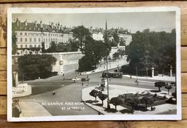1928 - PLACE NEUVE ET LA TREILLE - Tram & Oldtimer - Belebt