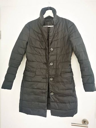 Dünne Daunenjacke Grösse XS, Sisley