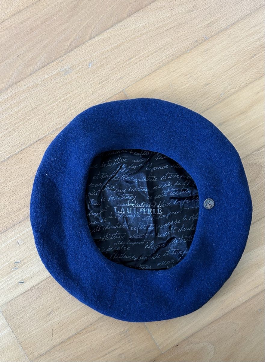 Hüte, Mützen & Caps: Dunkelblauer Beret – Gebraucht aus Aesch BL von noe_xz5r 2