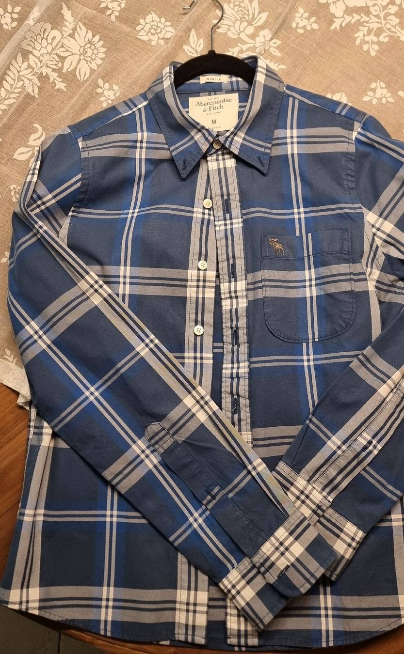 Camicie: A&F Hemd Gr. M Blau-Weiss Karomuster – Usato da Dietikon venduto da CaymanoZH