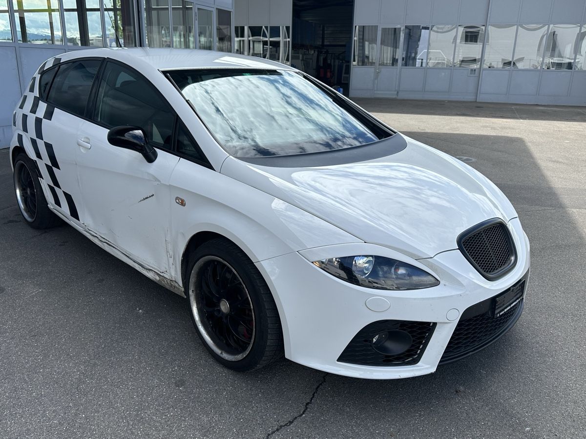 Seat Automobili: Seat Leon Cupra – Usato da Oetwil am See venduto da CarParts