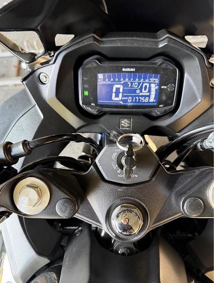 Suzuki Strada: Suzuki GSX-R 250 – Usato da Biel/Bienne venduto da gta_55xq 4