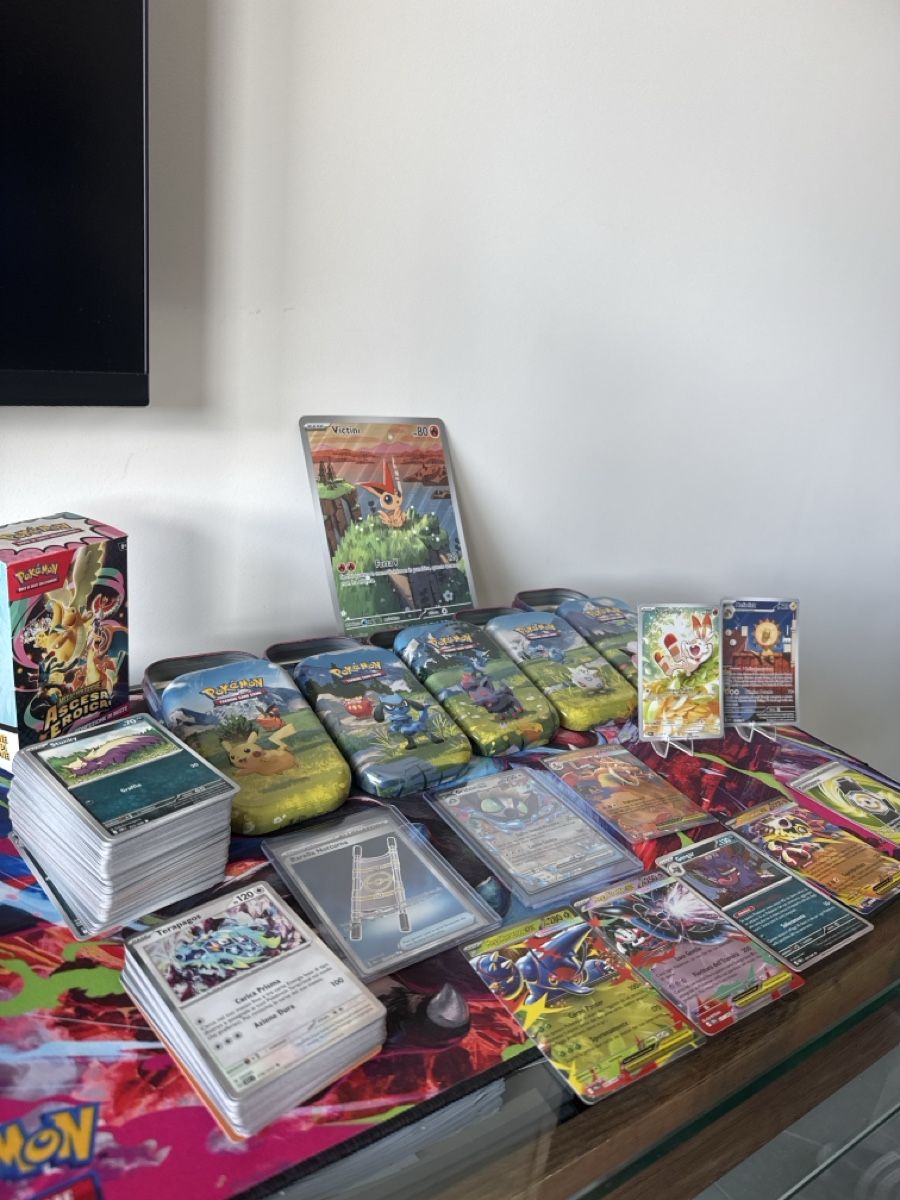 Pokémon Carte collezionabili: Pokémon Ascesa Eroica Mini Tin + Bundle e Victini Jumbo – Usato da Balerna venduto da nic_s7dt 1