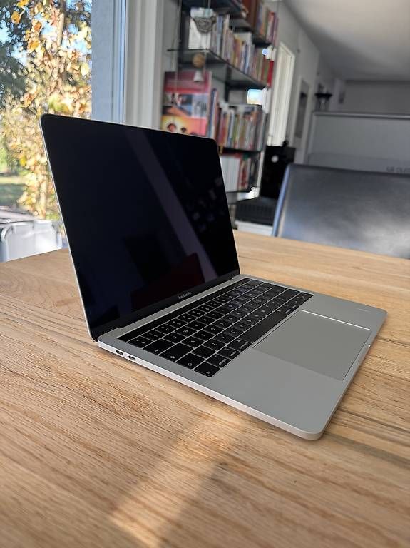 Notebook: MacBook Pro 13"  – Usato da Murten venduto da sim_m5t8 1