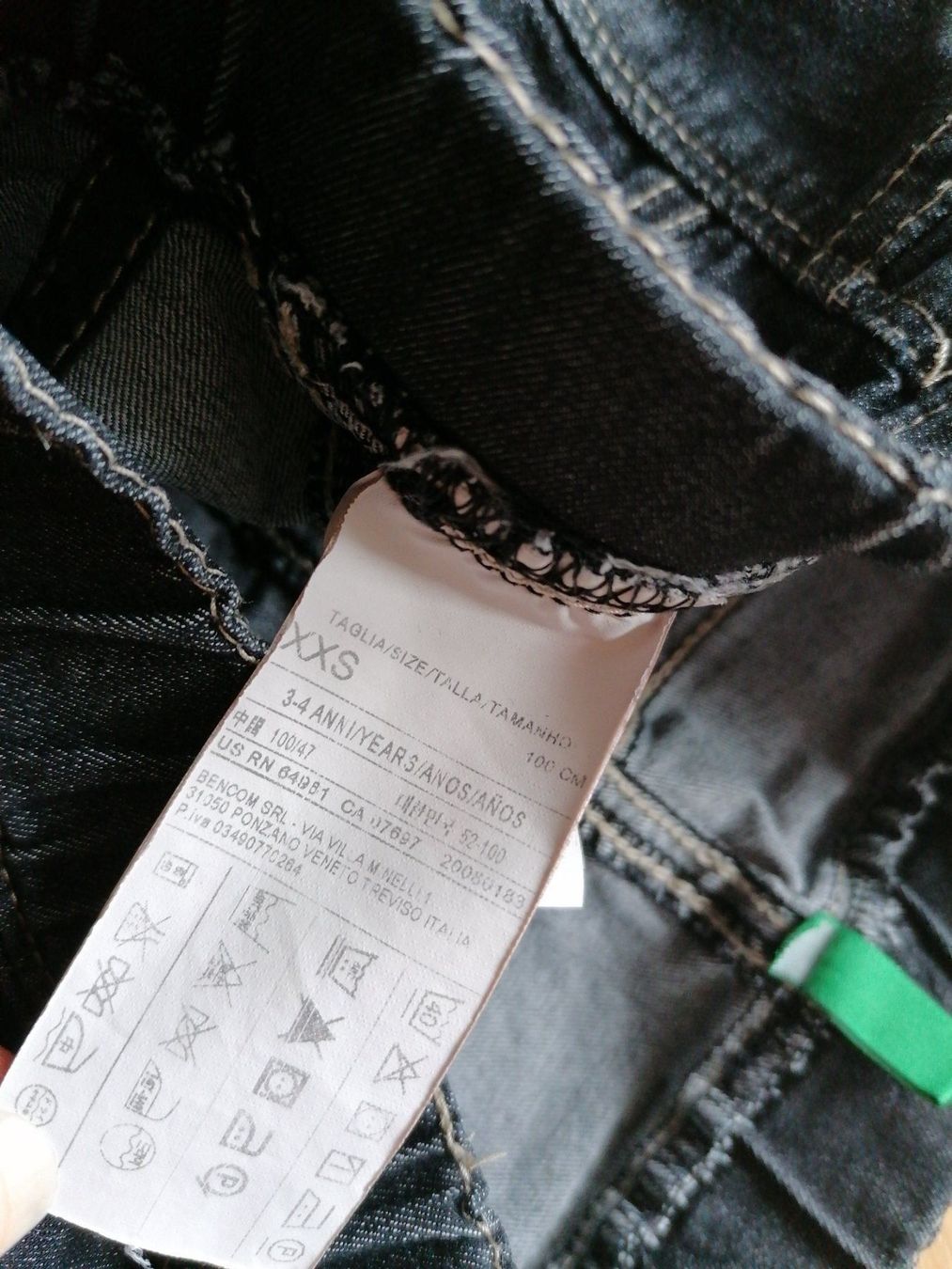 Benetton Pantaloni: Hose Benneton 3-4 Jahre – Usato da Büttikon AG venduto da Amineah 2