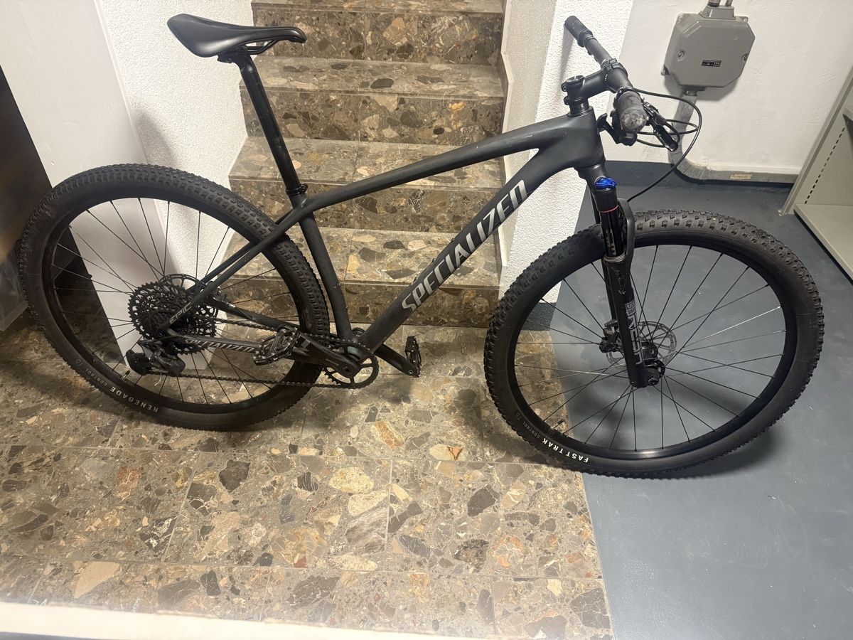 Specialized Biciclette: Specialized Epic Hardtail Carbon Grösse M – Usato da Trübbach venduto da ROARALLA