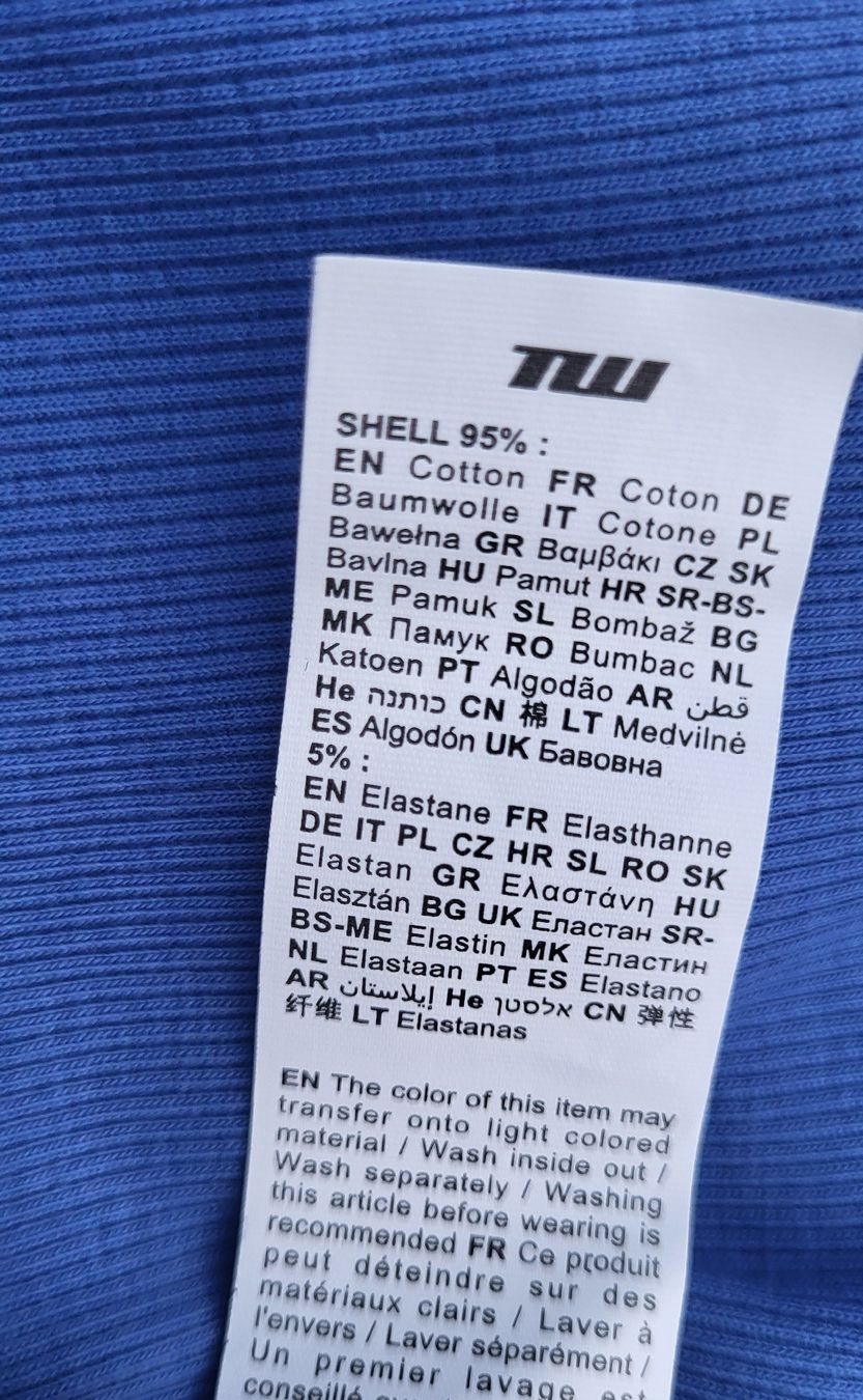 T-Shirts: T-shirt  bleu en coton  – Neu und originalverpackt aus Fribourg von VictoriaShop7 3