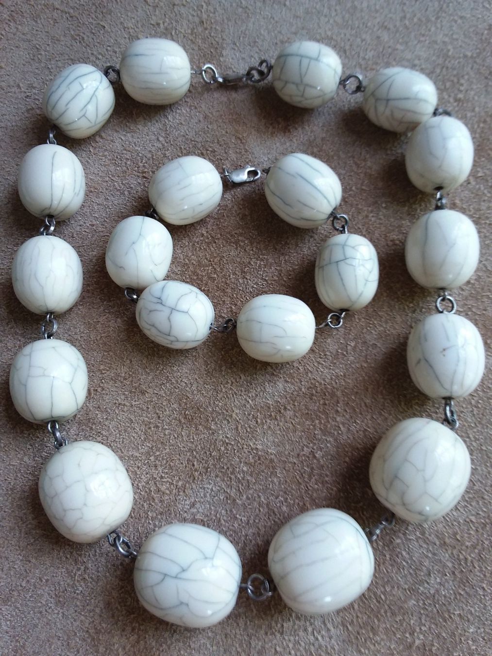 Catenine: Wunderschöne exclusive Knochen Halskette und Armband – Usato da Zürich venduto da helsan