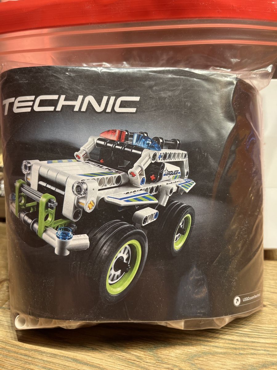 Technics Kit di costruzioni: LEGO Technic 42047 – Usato da Leuzigen venduto da LaicaStar