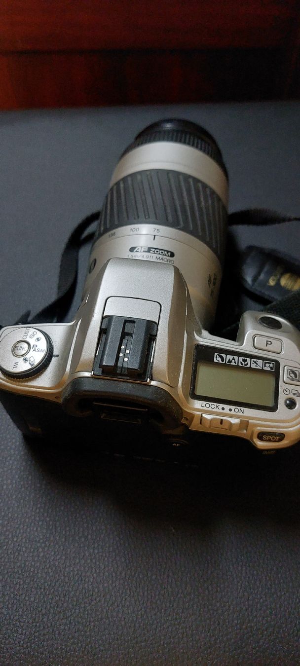 Minolta Fotocamera: Minolta Dynax 505si Super Spiegelreflexkamera mit Objektiv – Usato da Sarmenstorf venduto da Puschi 2