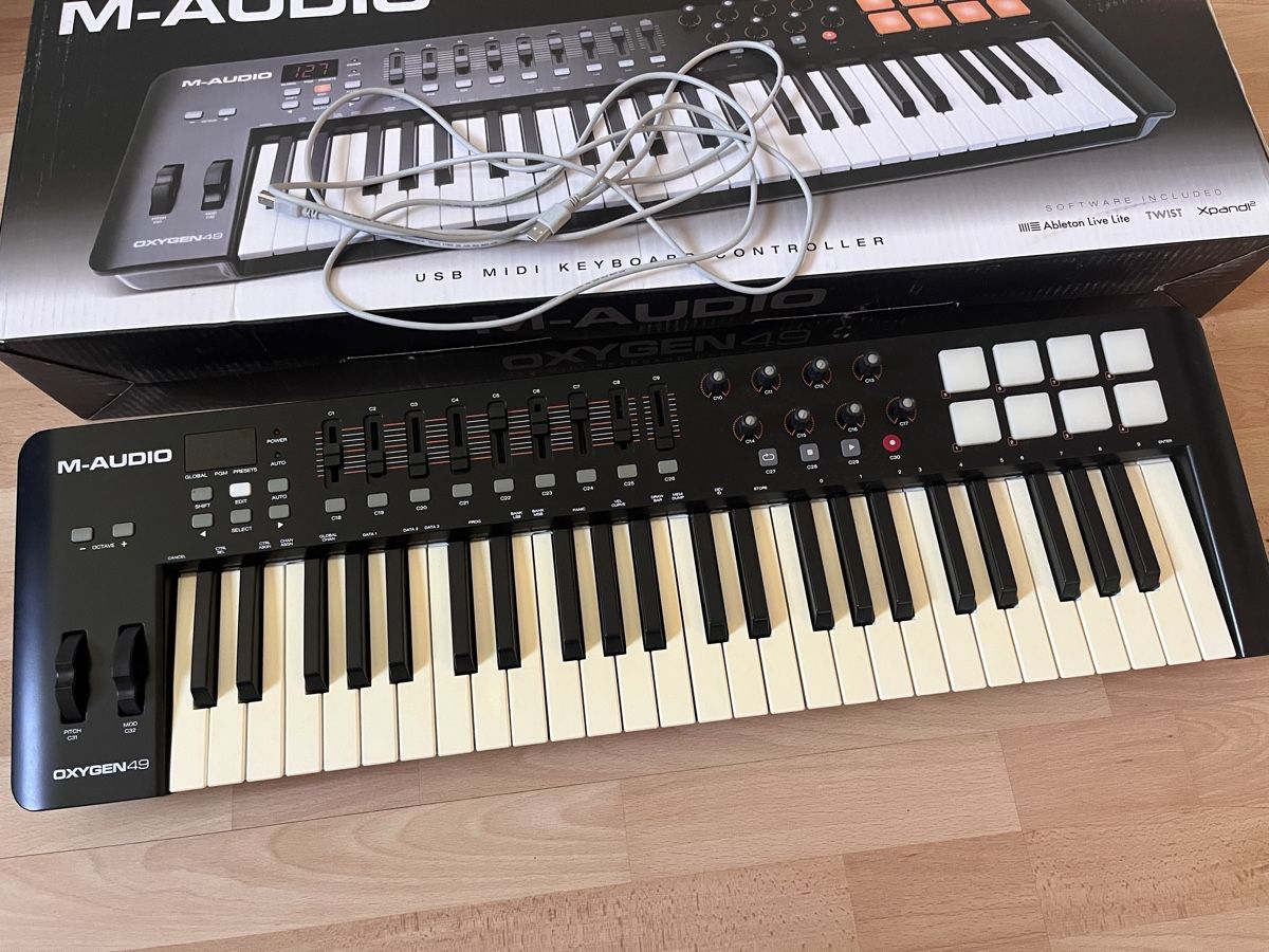 M-Audio Musikinstrumente: Clavier MIDI M-Audio Oxygen 49 – Gebraucht aus Lausanne von hen_p2mh