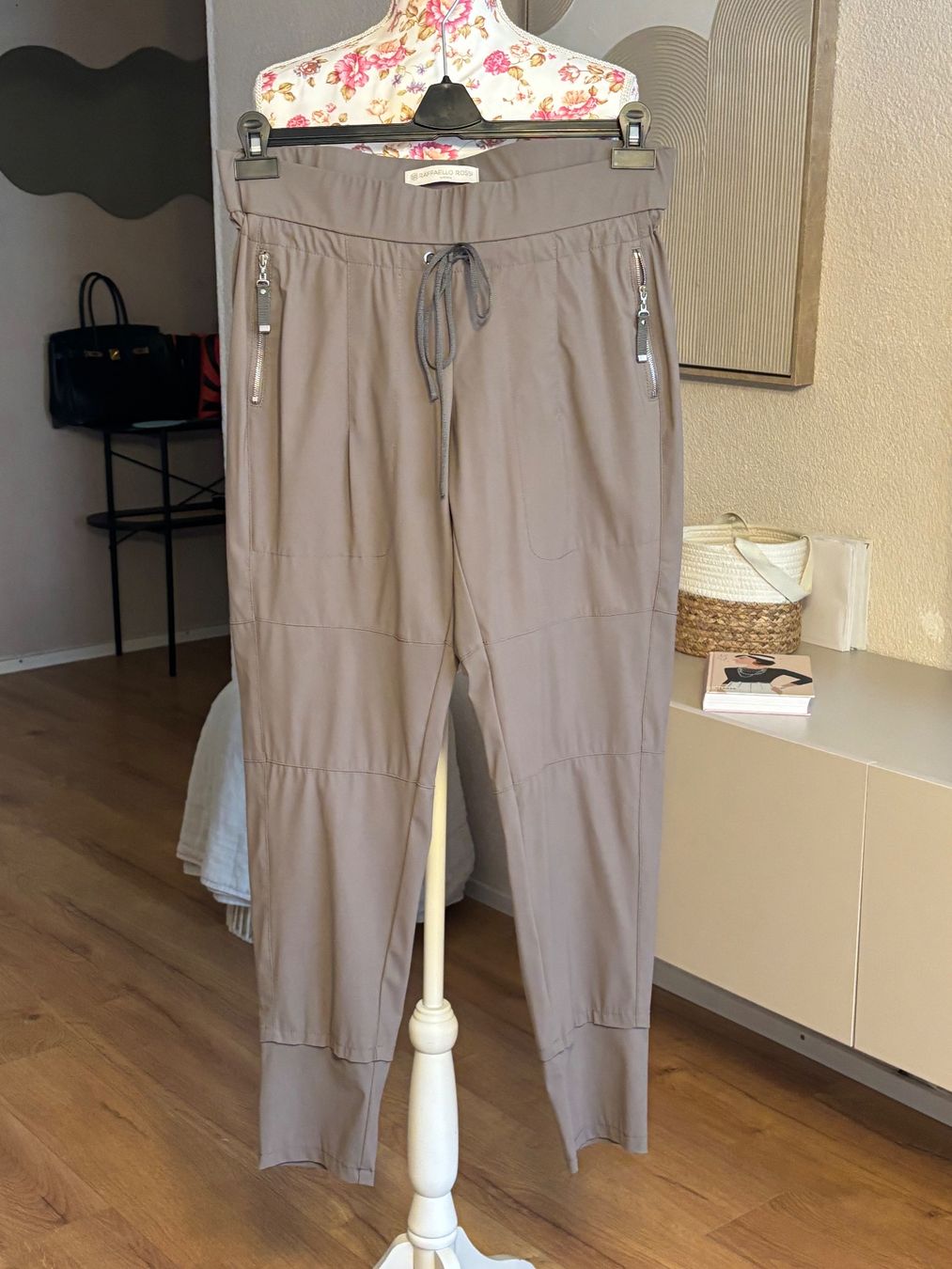 Raffaello Rossi Pantaloni: Raffaello Rossi Trousers – Usato da St. Margrethen SG venduto da dijanaO 3