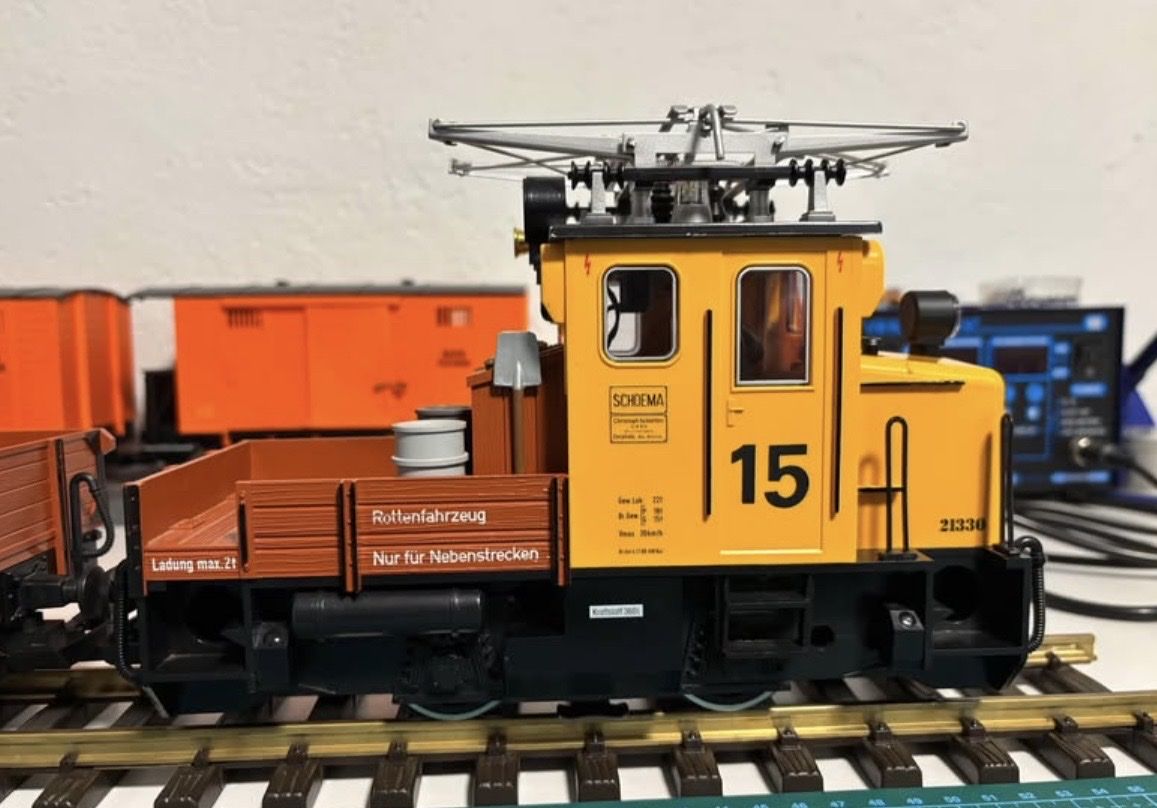 LGB Modellini di ferrovie: LGB 21330 Rottenlok – Usato da Langendorf venduto da Blechfahrzeuge 1