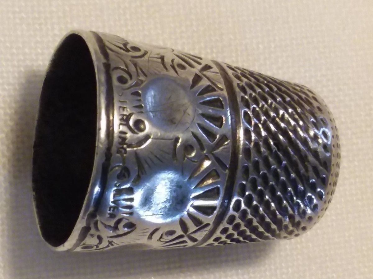 Fingerhüte: Antiker Fingerhut Sterling Silver – Gebraucht aus Zürich von