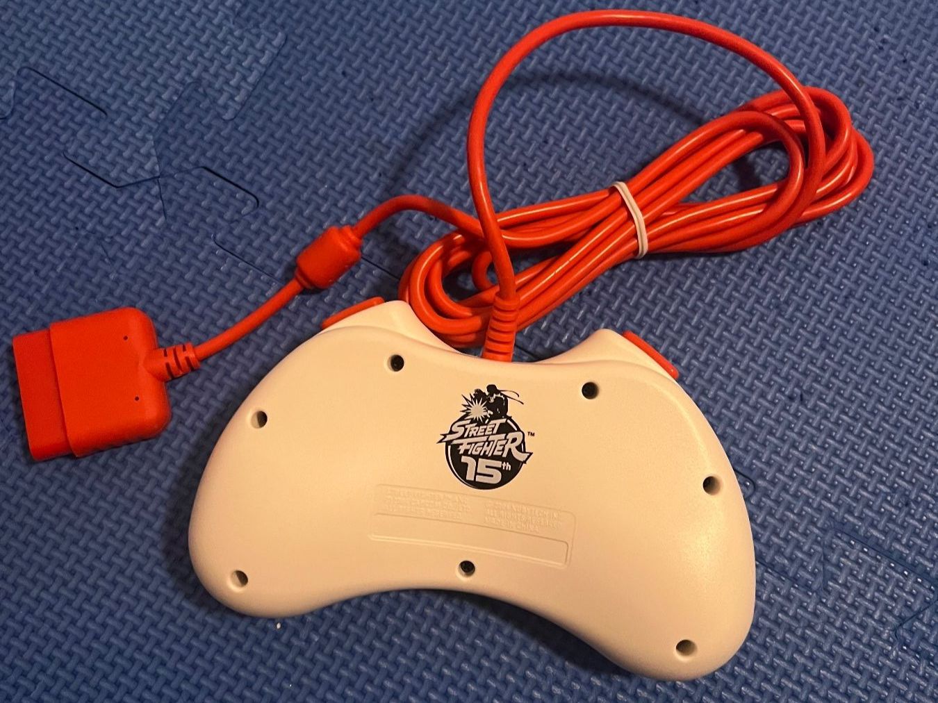 Sony Controller: Official Street Fighter 15th Anniversary Controller PS2 OVP – Usato da Gossau SG venduto da schlitzerdemon 7