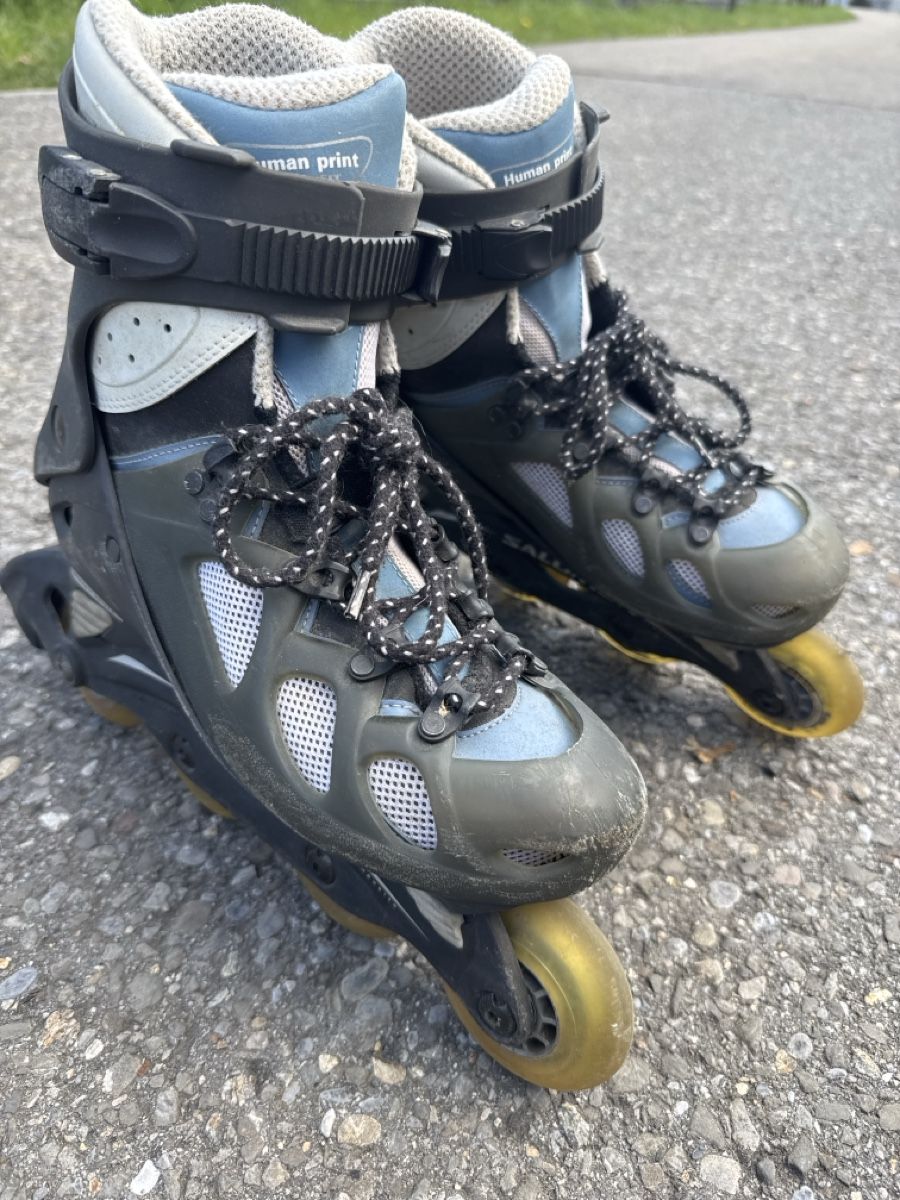 Salomon Pattini in linea & Pattini a rotelle: Salomon Inlineskates, Grösse 39 2/3 – Usato da Oberdorf NW venduto da Voci