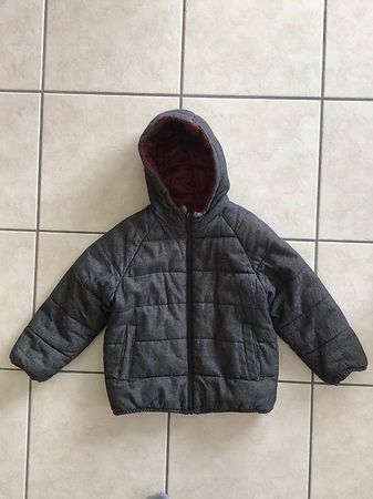 Jacke Grösse 128