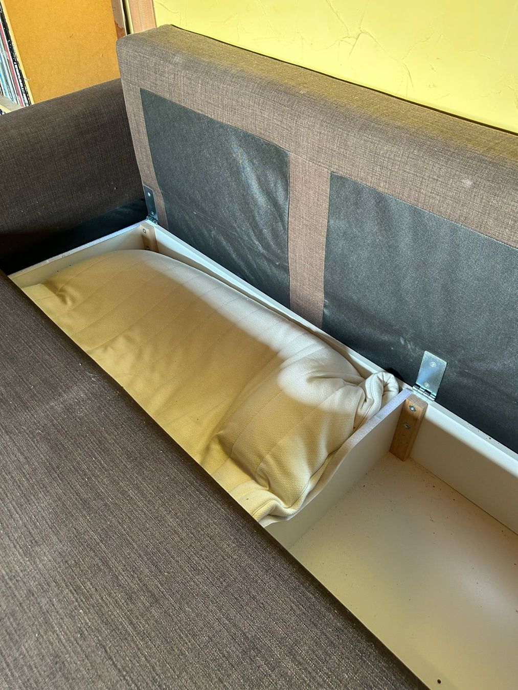 Ikea Divani: Sofa Ikea Friheten 3er ausklappbar zu Doppelbett – Usato da Brunegg venduto da uply 3