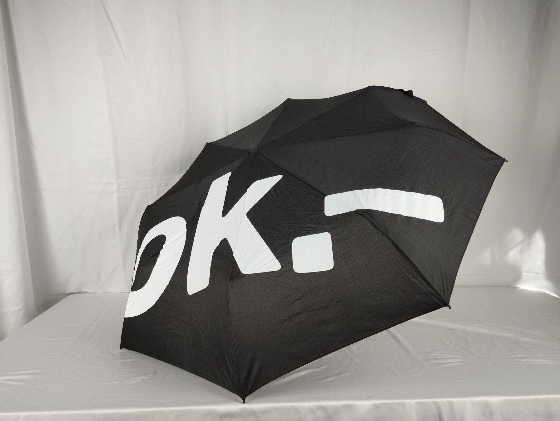 Regenschirme: OK.- Regenschirm schwarz – Gebraucht aus Schübelbach von Restwert_Schubelbach 1