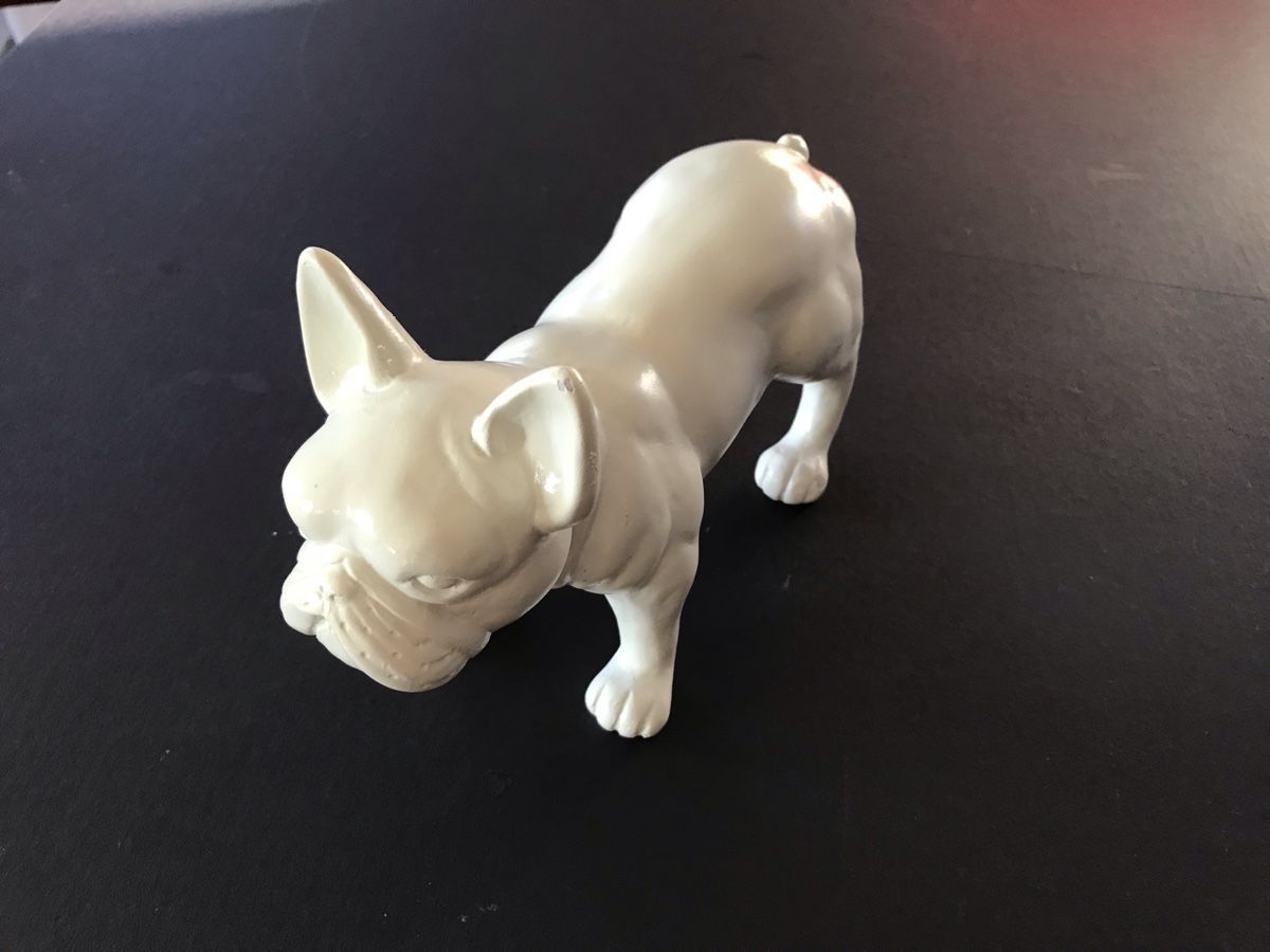 Statuette: Figurine Bouledogue Français Blanche – Usato da Penthaz venduto da Petrus45 1