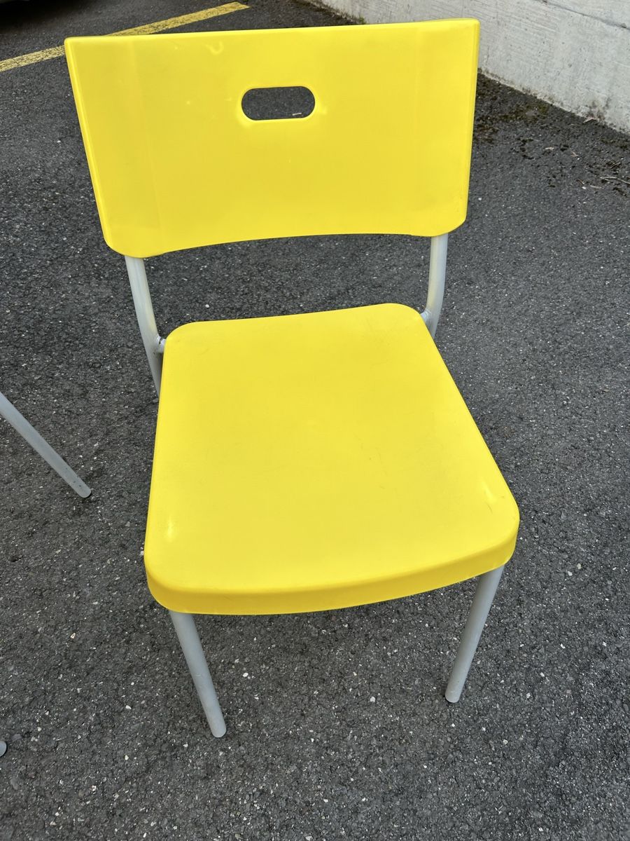 Ikea Sedie: Lot de 10 chaises IKEA jaune vintage – Usato da Thierrens venduto da Bigla 7