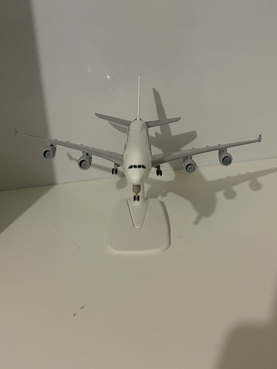 Airbus Modellbausätze & Standmodelle: Airbus A380 Flugzeug Modell – Neu (gemäss Beschreibung) aus Birsfelden von Bestbuy.ch 1