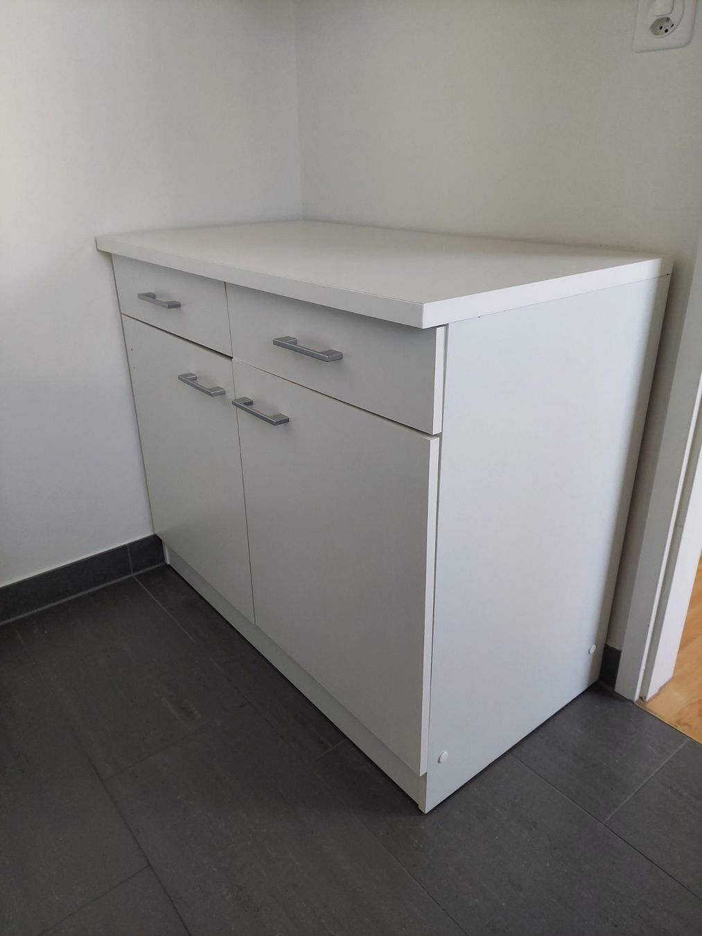 Cucine complete: Küchenschrank – Usato da Basel venduto da eila_ila