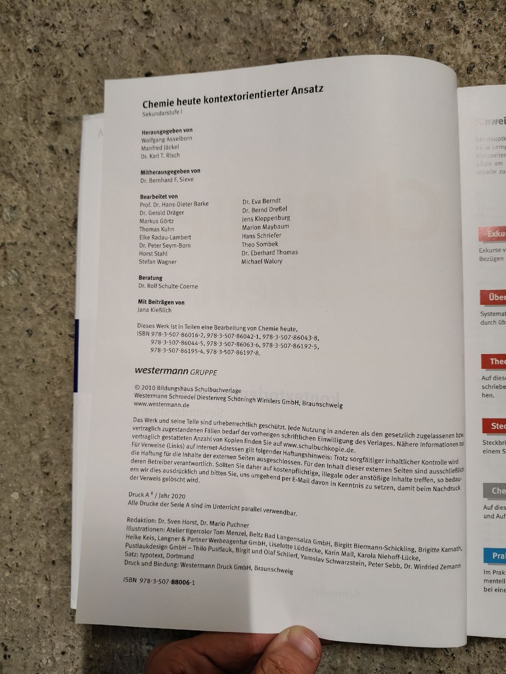 Bücher: Chemie Heute Schulbuch – Gebraucht aus Luzern von Mara_1701 1