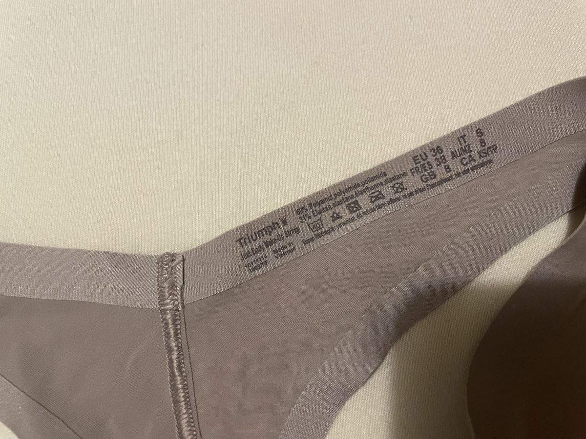 Triumph Altra biancheria intima: Triumph Just Body Make-Up String, Nude, Size S, Never Worn – Nuovo (secondo la descrizione) da Möhlin venduto da Halylea 2