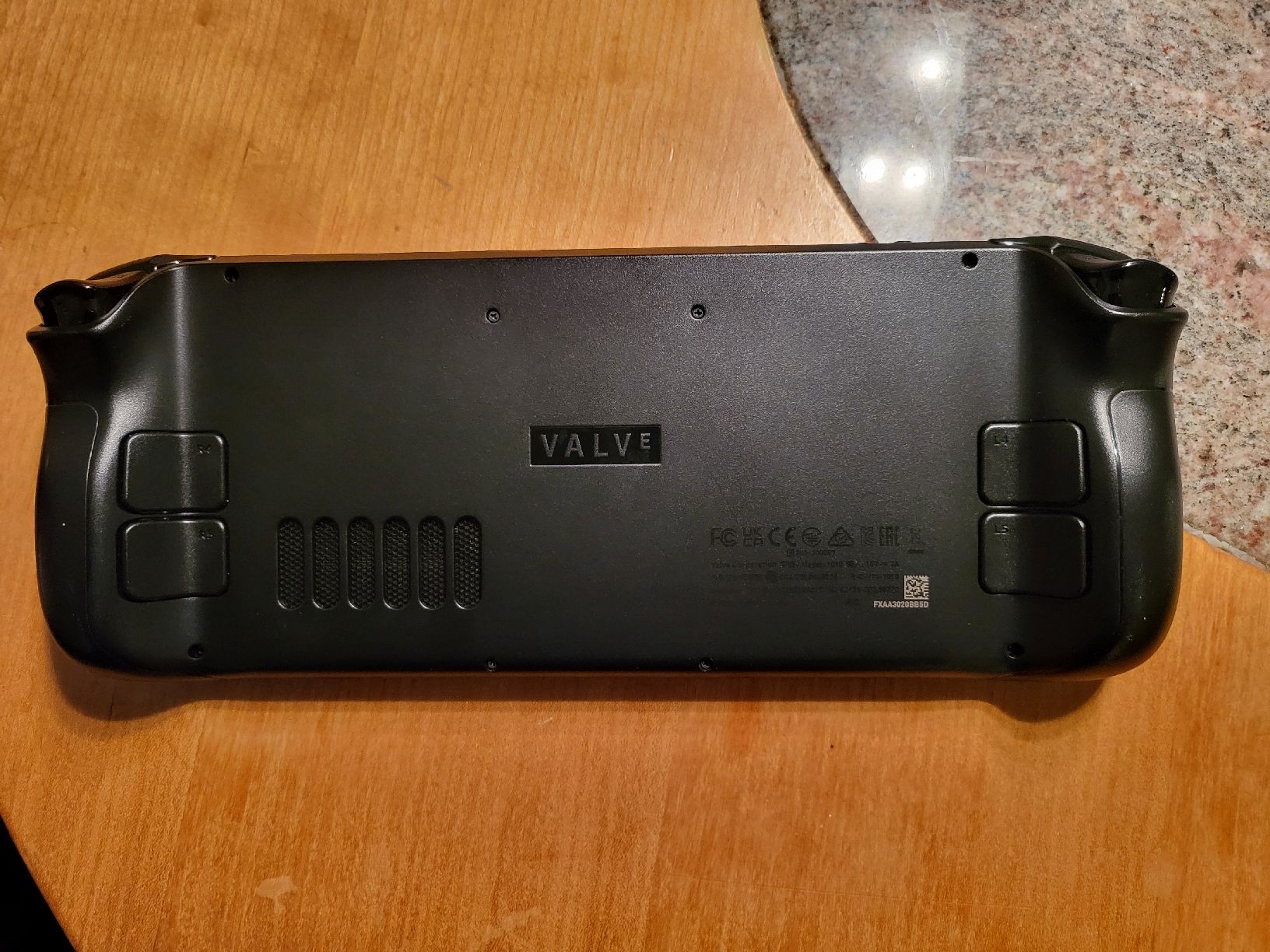 Valve Konsolen: Steam Deck 1TB (aufgerüstet) LCD – Gebraucht aus Widnau von  1