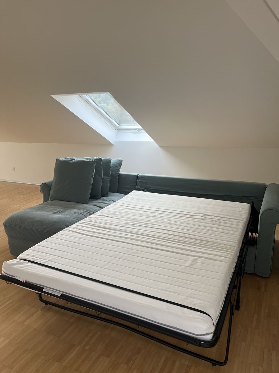Ikea Sofas: Ecksofa mit Bettkasten türkis – Gebraucht aus Solothurn von Michelle.98 1