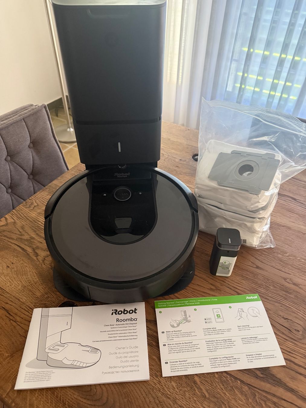 Irobot Staubsauger & Zubehör: iRobot Roomba Saugroboter mit Ladestation – Gebraucht aus steinen von Nayabloom84