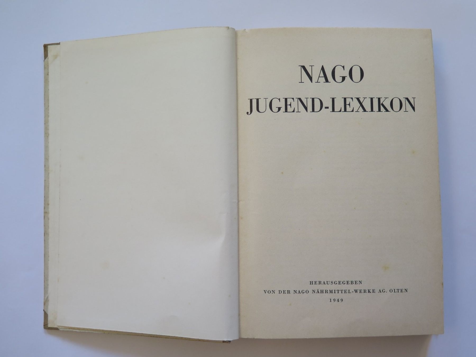 Bücher: Nago Jugendlexikon - 1949 - wenige eingeklebte Bilder – Gebraucht aus Zwingen von Tigertimmi 1