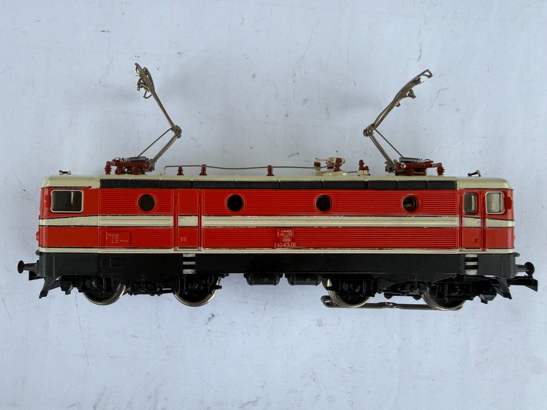 Märklin Modellini di ferrovie: Märklin 3041 BR 1043 ÖBB – Usato da Winterthur venduto da pascalCCS 2