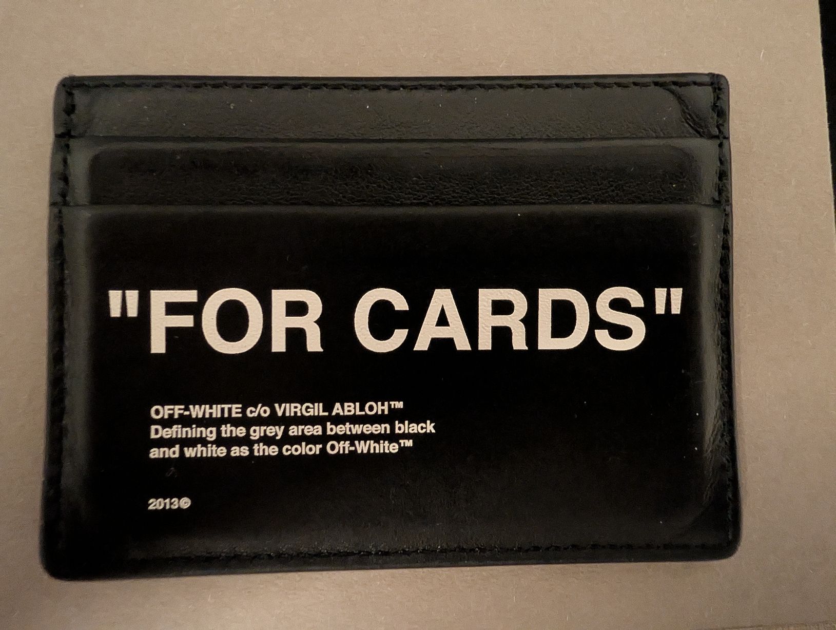 Off-White Portefeuilles: Off White "For Cards" Cardholder – D'occasion à Hunzenschwil par Bambotscha