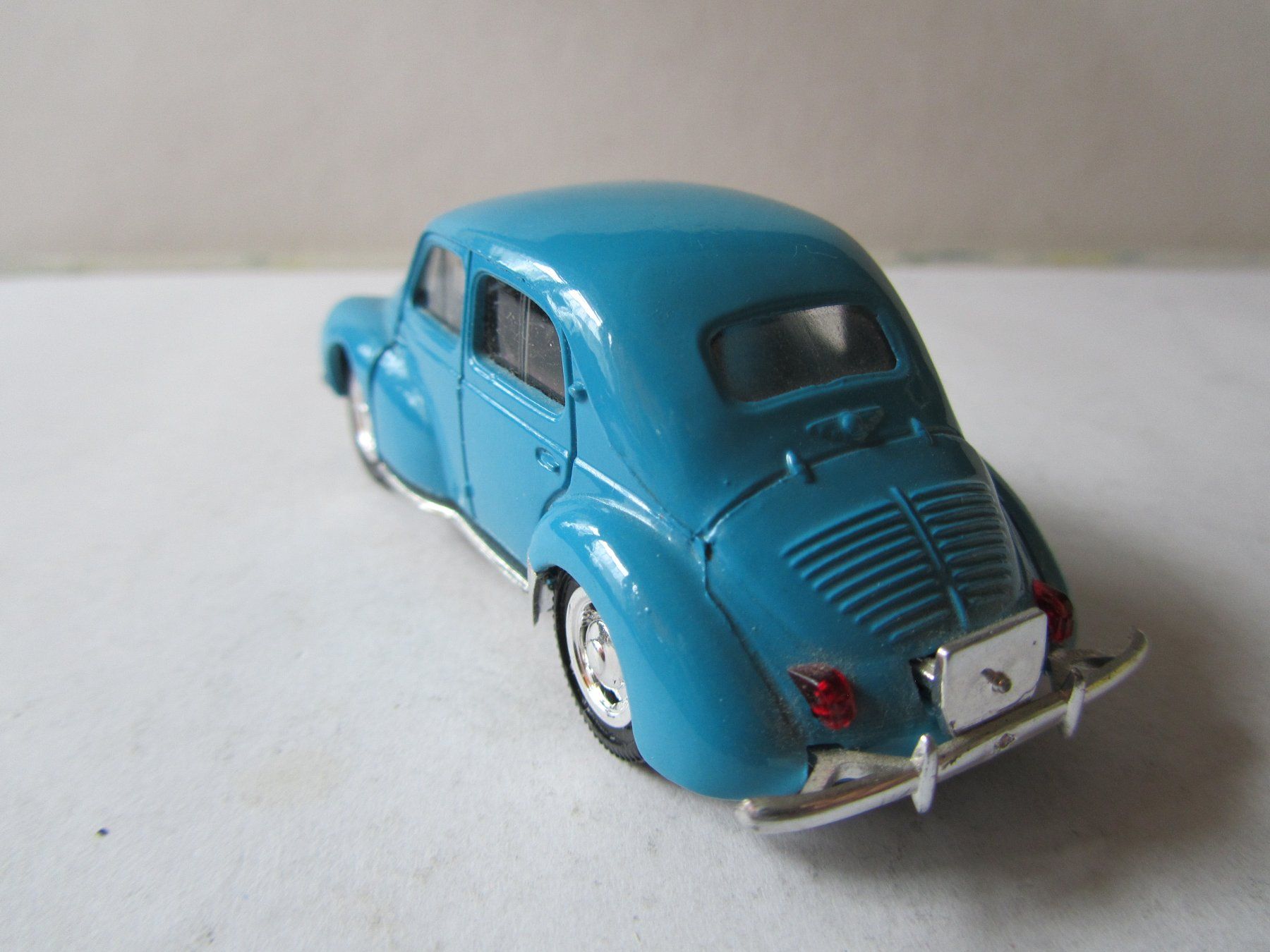 Solido Modellini d'auto: Renault 4 CV von Solido – Usato da Weiningen ZH venduto da dietsch57 4