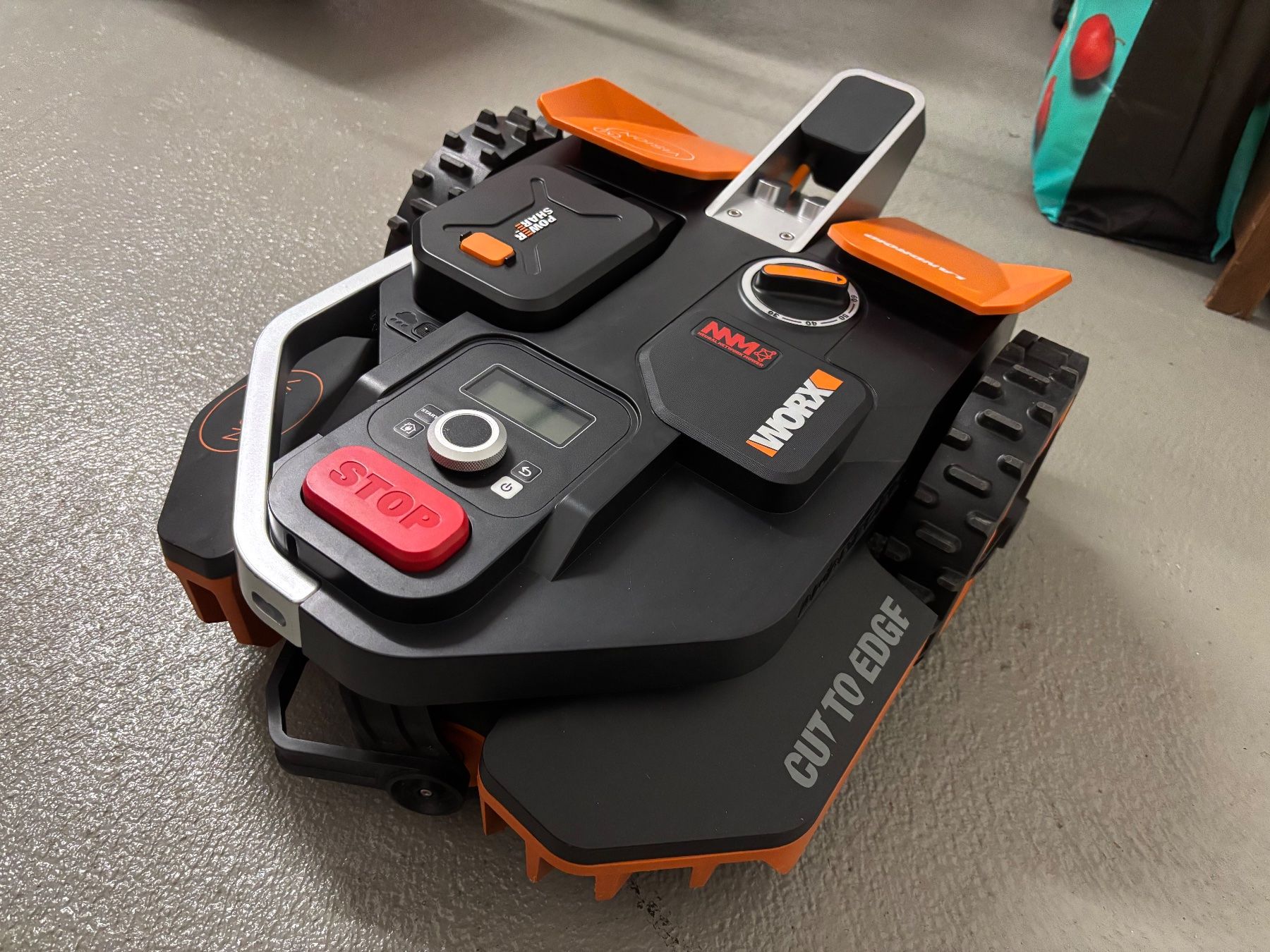 Worx Tagliaerba: Worx Landroid Vision WR206E M600 Mähroboter – Nuovo (secondo la descrizione) da Chur venduto da BARDii 5
