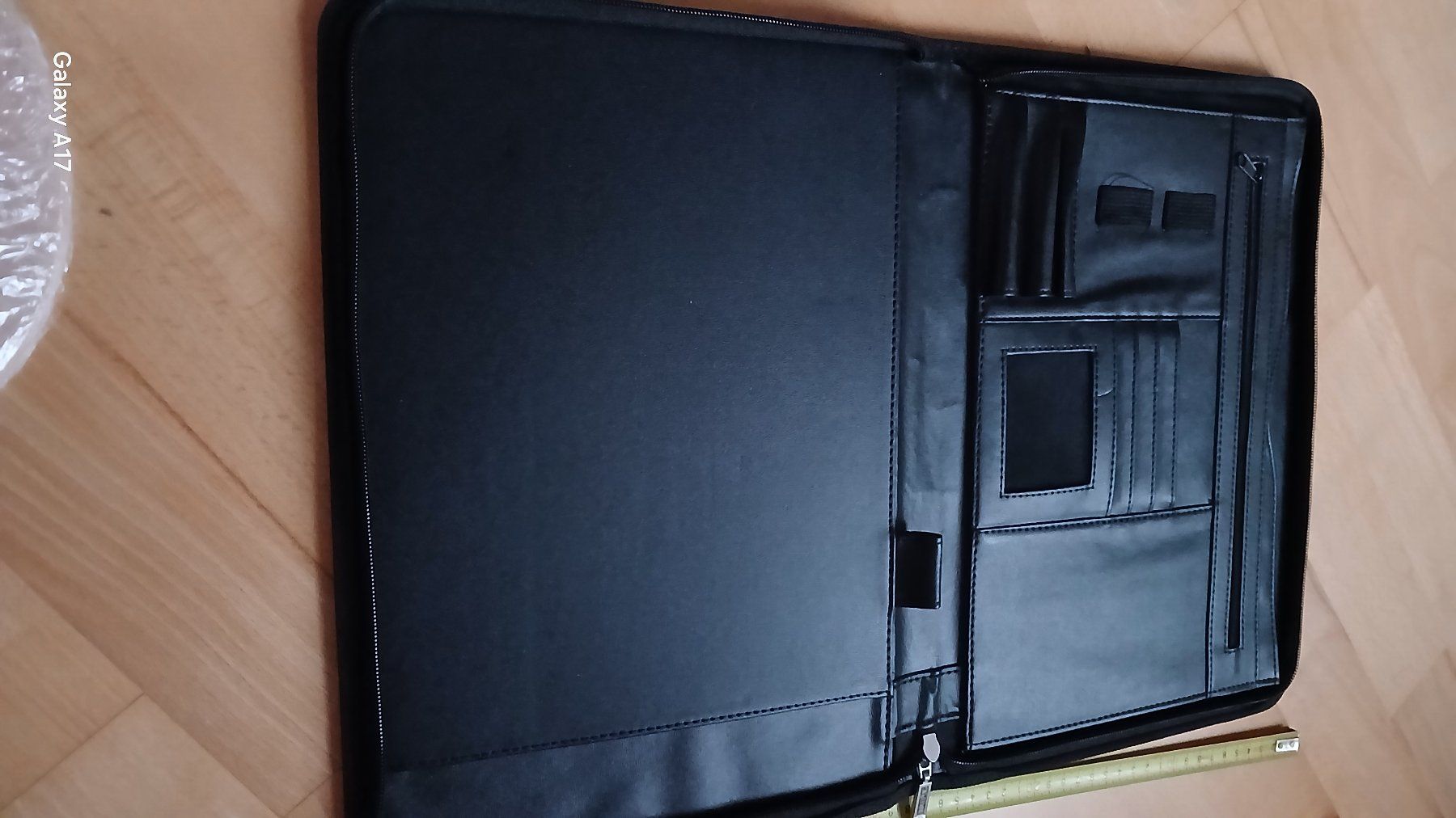Valigie & Borse: Leder Aktentasche-Mappe-Etui (Forster) – Nuovo (secondo la descrizione) da hinwil venduto da tho_j6kz 2