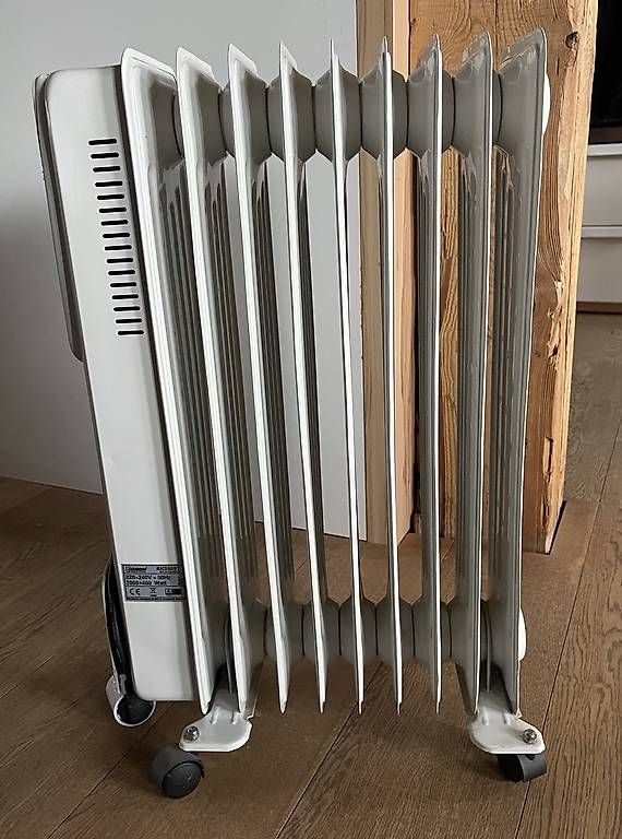 Radiatori: EUROM Radiator Model RK2009T_2000+400 Watt – Usato da Jonen venduto da Jamber01 2